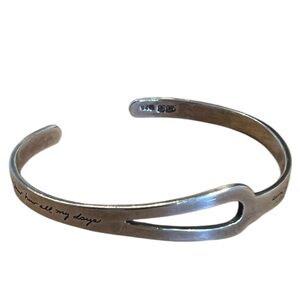 Slide on romantic silver bracelet